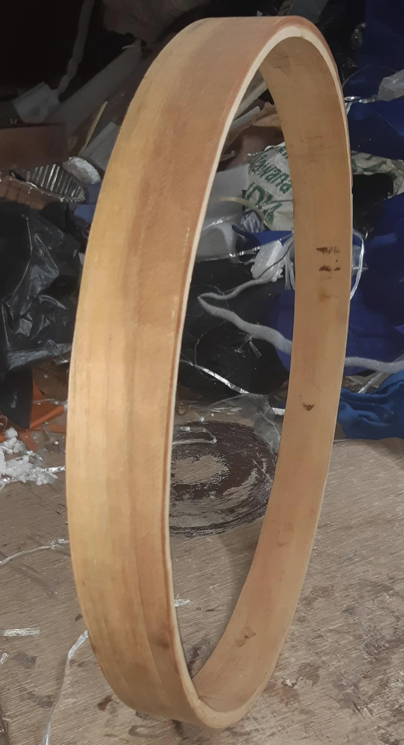 Tambor chamán de 40 cm, marco de madera, piel de búfalo, cordones de cuero crudo, tambor de mano de percusión chamánico hecho a mano, sonido suave profundo, meditación de yoga, curación de